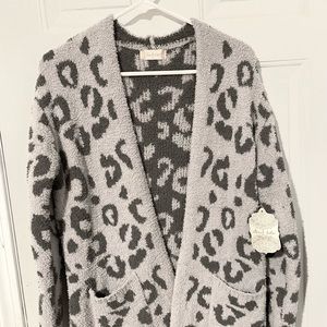 Altar’d State Leopard Teddy Cardigan Sweater (XS, Grey)